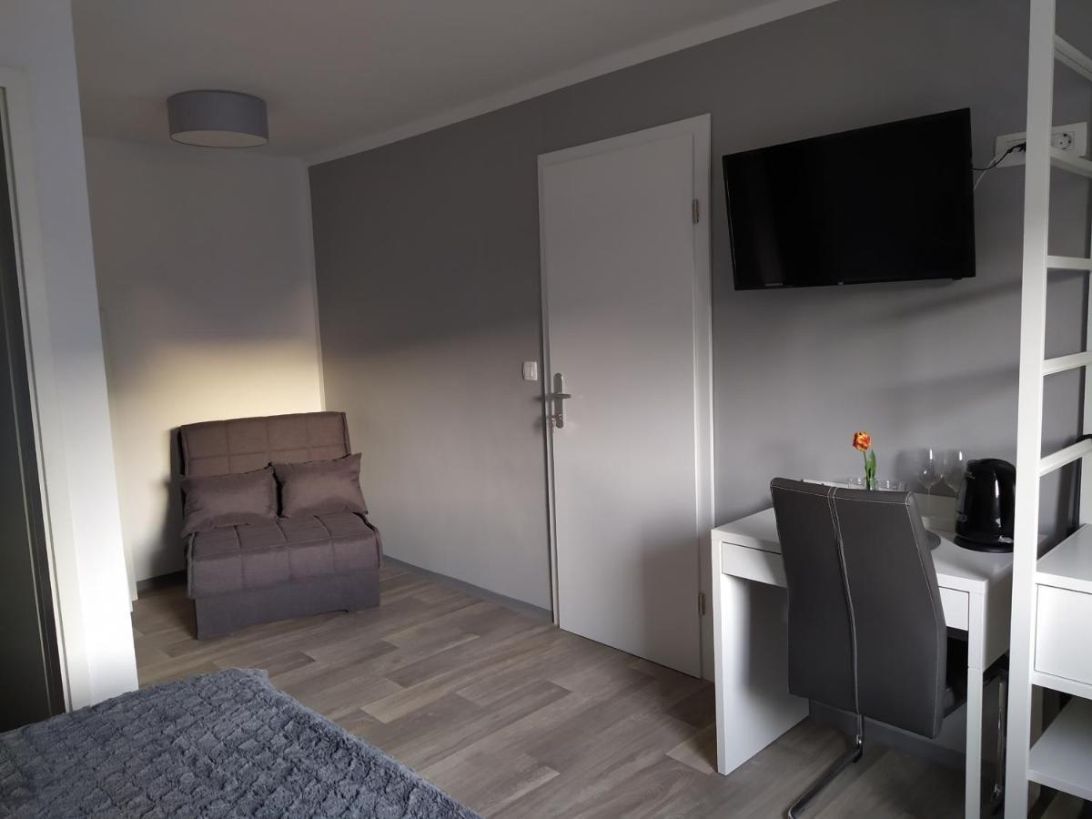Apartment Trubarjeva33, Near Ljubljana, Free Parking Velike Lasce Exterior photo